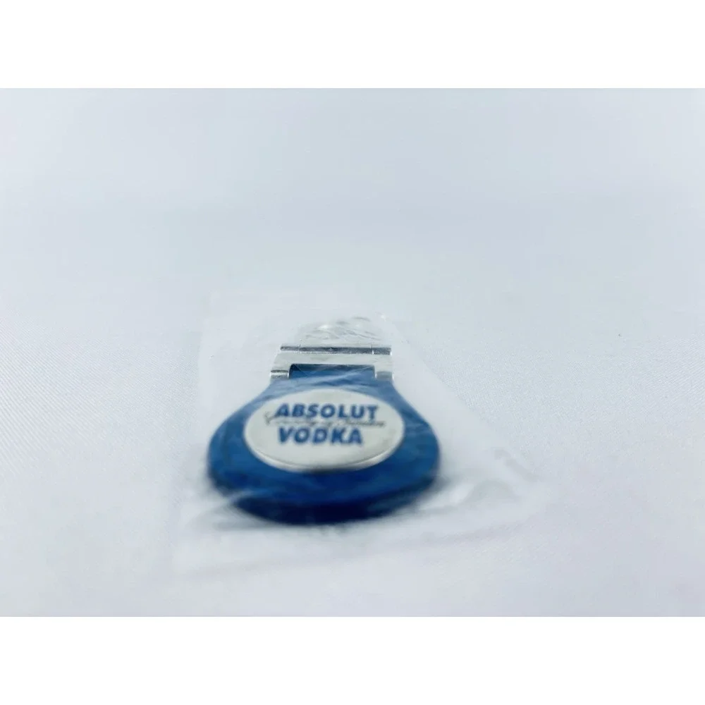Absolut Vodka Logo Keychain - Liquor Advertising - New‎ - Sweden - Key ring